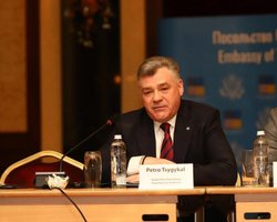 Зеленский уволил главу Госпогранслужбы