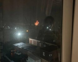 Таганрог атакують дрони: в житловий будинок прилетіла ракета, — соцмережі (відео)