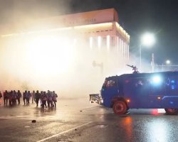 В Алматы подожгли филиал гостелеканала: жители жалуются на прекращение вещания ряда каналов