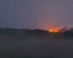 В оккупированном Крыму слышны взрывы: детонирует склад боеприпасов, — соцсети (видео)