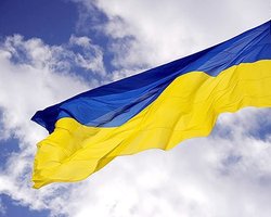 Гимн Украины перевели на 14 языков нацменьшинств (видео)