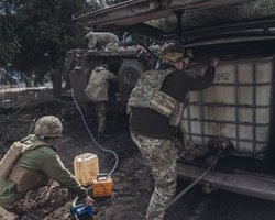 "Не є пріоритетом": вартість пального ставить під загрозу військові операції ЗСУ, — Politico