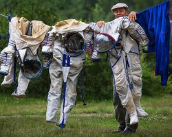 Россия обвинила Илона Маска и Украину в провале своих космических планов