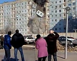 Спасатели обнаружили девятого погибшего под завалами дома в Астрахани
