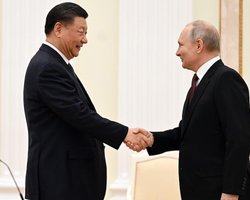 Ордер на арешт Путіна: Китай не вважає, що РФ має відповідати за злочини, — Блінкен