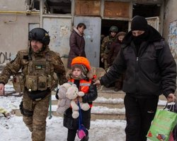 Згода батьків більше не потрібна: у ВР проголосували за примусову евакуацію дітей із зон бойових дій