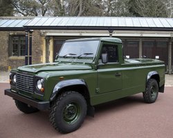 В последний путь принца Филиппа повезет катафалк Land Rover, заказанный им 18 лет назад