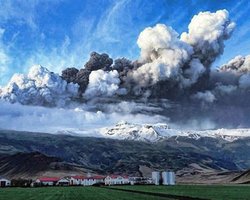 Эйяфьятлайокудль пока задремал 