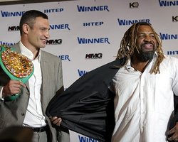 Билеты на бой Кличко с Бриггсом продают за 650 евро 