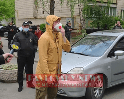 "Медведчук — фашистский дьявол", — сотрудник "Громадського" у Офиса генпрокуратуры (видео)