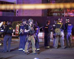 Стрелок из Лас-Вегаса покончил с собой