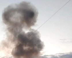 "Приліт" за декілька метрів: екіпаж РСЗВ Vampire потрапив під обстріл на Донбасі (відео)