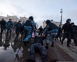 Московская полиция задержала сторонников бойкота выборов