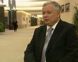 Ярослав Качиньский опознал тела брата и его супруги