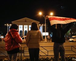 КГБ Беларуси заявил, что нашел в действиях протестующих "акты терроризма"