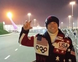 Американский бобслеист выломал заклинившую дверь в Сочинской гостинице (фото)