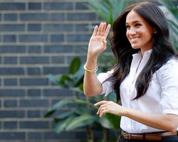 "Каждая жизнь важна". Меган Маркл обратилась к выпускникам своей школы на фоне протестов в США