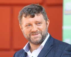 Корнієнко залишиться главою "Слуги народу" в разі призначення віце-спікером Ради, — Арахамія