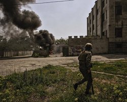 ВС РФ ставили флаги в микрорайонах: город Часов Яр контролируют ВСУ, — DeepState