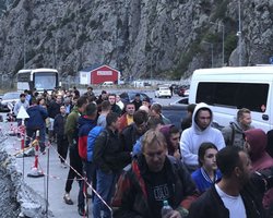 Росіянам, які залишили країну через Грузію, загрожує кримінальна відповідальність, — Держдума (відео)