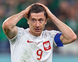 Евро-2024 может стать последним для Левандовского: Мбаппе вернулся в маске, — СМИ (фото)