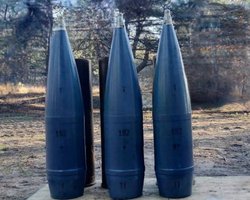 Только 30% делают сами: Bloomberg рассказало о происхождении снарядов РФ для войны в Украине