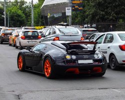 Від Maybach до Bugatti. Найексклюзивніші авто в Україні за 31 рік Незалежності (фото)