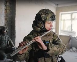 "Щедрик" в руїнах: бійці ССО привітали з Різдвом та показали, який вигляд має Покровськ (відео)