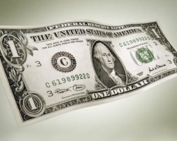 Курс доллара на межбанке преодолел отметку в 8 гривен