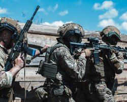 Наступ ЗСУ в Курській області зупинив просування ЗС РФ та врятував Покровськ, — Сирський (карти)