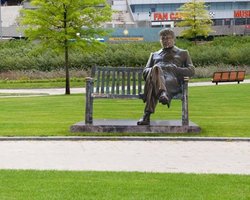 "Шахтер" хотел установить памятник Луческу, но передумал после его назначения в "Динамо"