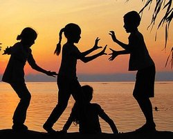 Парламент определил, кого считать многодетной семьей