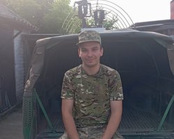 Найважче було не рухатись: український "Бонд" захопив рацію "під носом" в окупантів