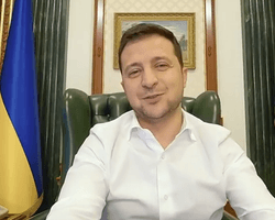 Зеленский пообещал налоговые каникулы, прощение долгов и по 8 тысяч гривен для ФЛП