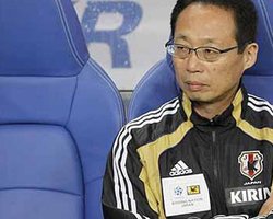 Главный тренер сборной Японии подал в отставку