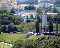 "Не можем купить Patriot": 600 млн гривен на музей Голодомора нельзя отдать ВСУ, — нардеп (видео)