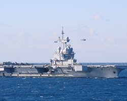 Франция отправит авианосец для борьбы с ИГИЛ