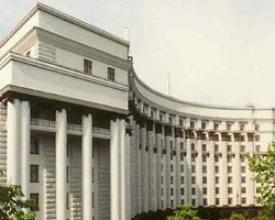 Кабмин сегодня решит, как бороться с гриппом без денег