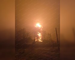 Дроны атаковали нефтебазу РФ под Тамбовом и Воронежем: как выглядит "падение обломков" (видео)