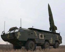 Ил-76, удары по Змеиному и сожженные колонны: как "Точка-У" уничтожала ВС РФ в начале вторжения