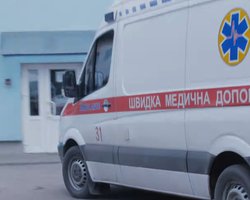 Отец на руках принес в больницу: российские оккупанты убили ребенка на Херсонщине, — Ермак