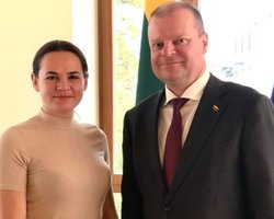 "Мы видим пробуждение нации": премьер Литвы встретился с Тихановской