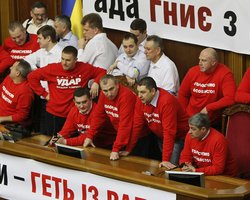 Кличко заверил, что депутаты готовы остаться в Раде еще на одну ночь