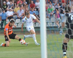 Результаты вчерашних матчей чемпионата Украины по футболу