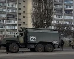 Война в Сумах и Чернигове: захват пленных, обстрелы городов и уличные бои (видео)