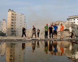 Израиль опубликовал список погибших и захваченных граждан из других стран: есть и украинцы (фото, видео)