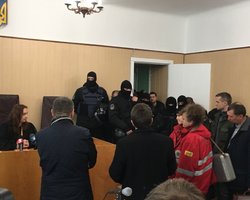 Суд перенес заседание из-за травмы головы Коханивского