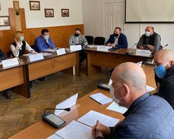 Черкассы сворачивают карантин: с 1 мая откроют парки и летние площадки кафе