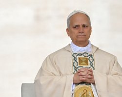 Лев XIV зателефонував російському диктатору і поговорив про мир: деталі від Ватикану