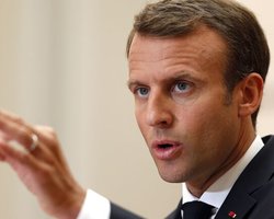 "З усіма гарантами": Макрон пригрозив Росії початком конфлікту, якщо вона порушить умови миру